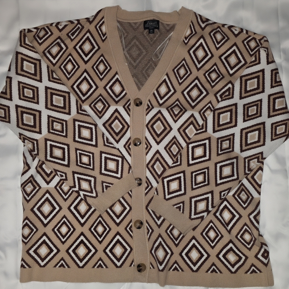 Abbot XXL Cardigan Sweater